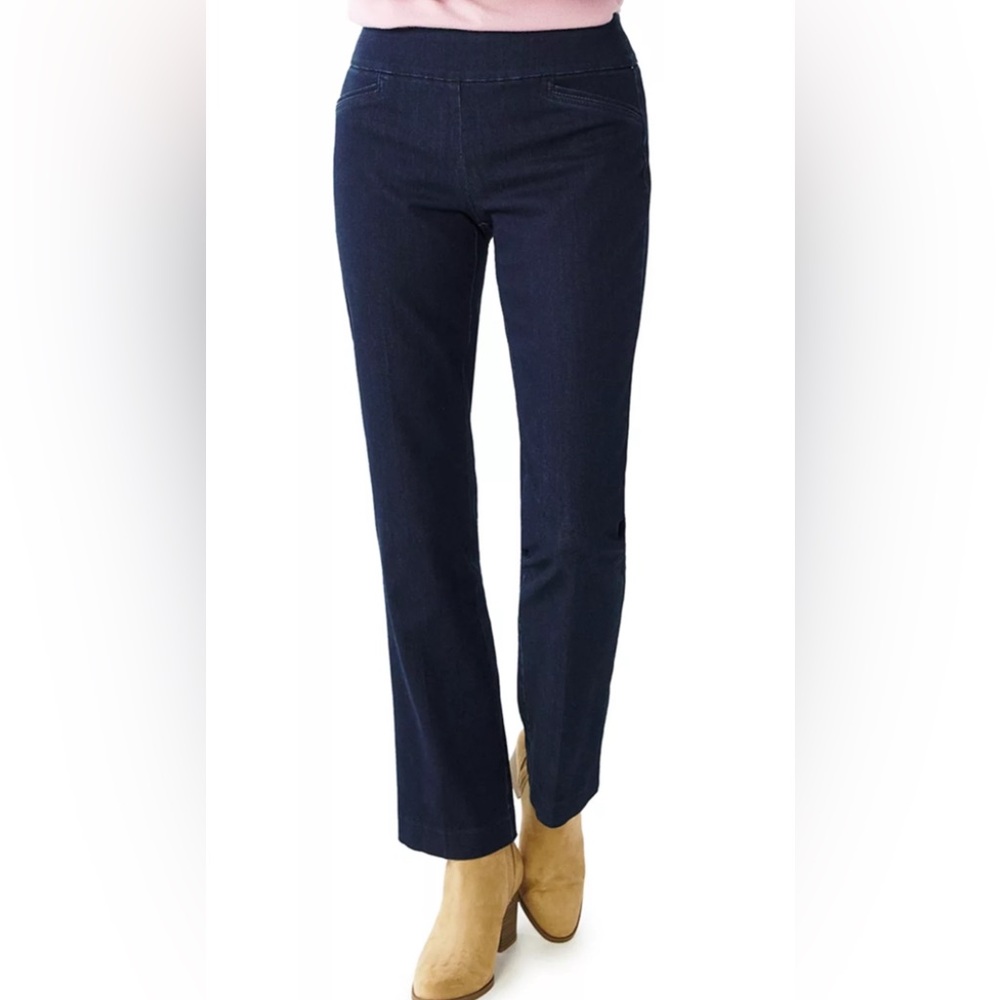 Two Pairs of Women’s Denim Blue Jeans, Size 14 Short, Great Condition!! - Picture 7 of 7